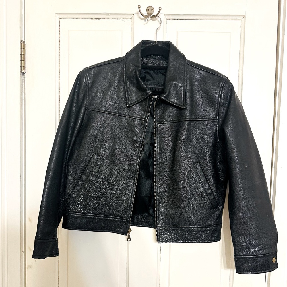 Women Leather Jacket | 100% leather| Size : M